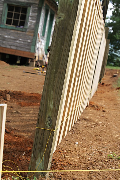 Building a perfect wood picket fence