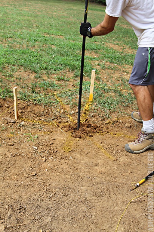 how to dig a post hole in rocky soil