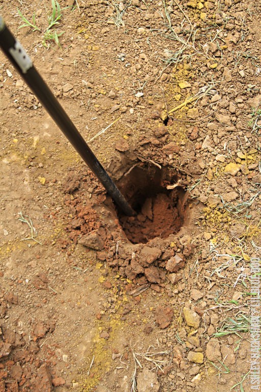 how to dig a post hole without a post hole digger