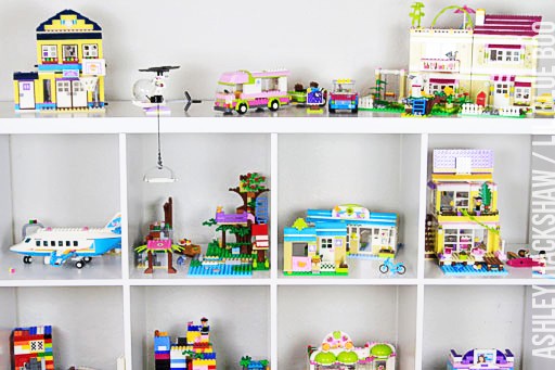 LEGO Storage Idea - Easy Ideas for Organizing LEGOs