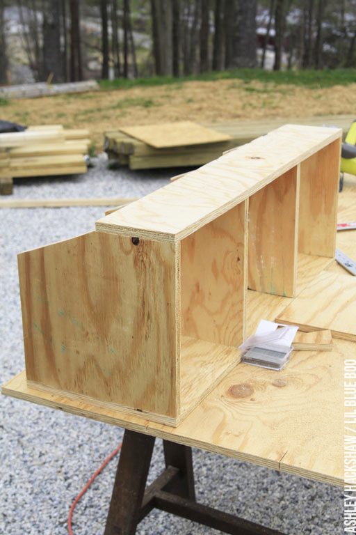 chicken coop nesting boxes ideas