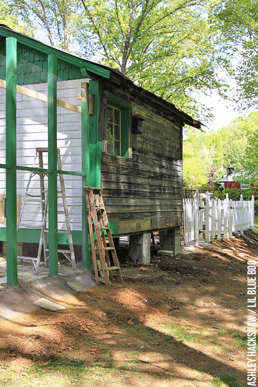 Chicken coop security - hardware cloth and working with a slope 