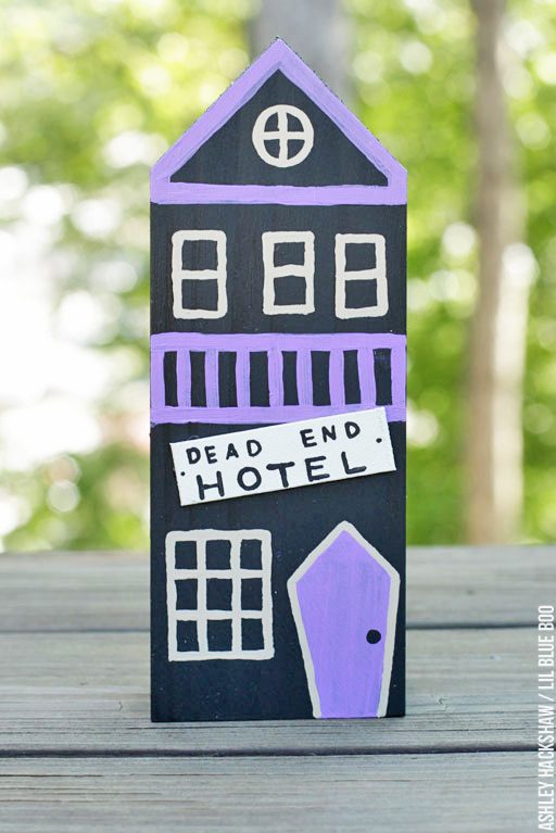 DIY Halloween Inspirations & Ideas - Dead End Hotel