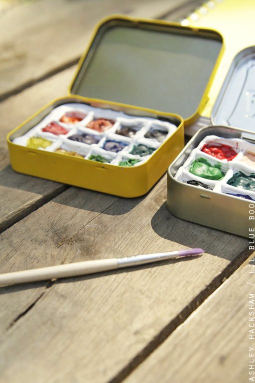 How to create Your Own Watercolor Palette