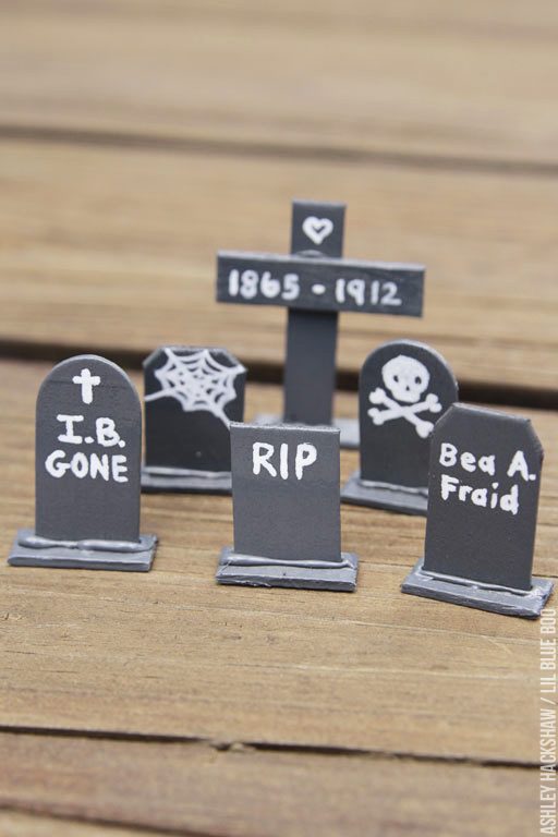 How to make halloween tombstones and graveyard