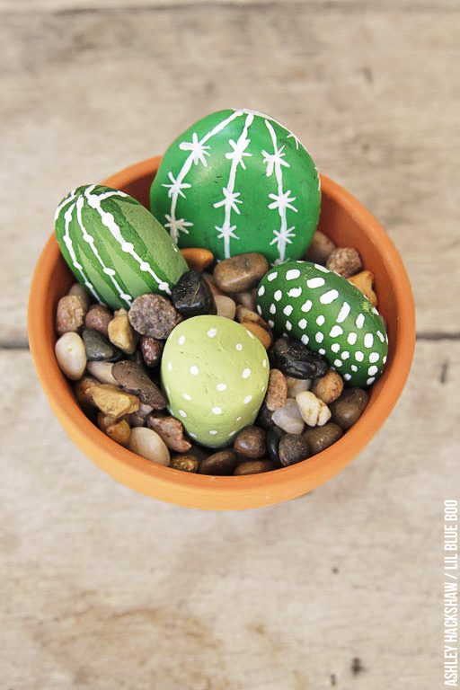 Kid Friendly Garden Craft - Cactus made from rocks