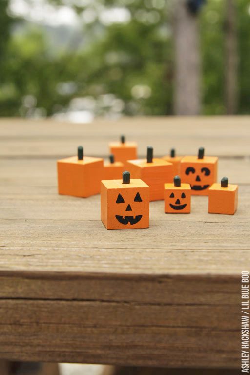 Tiny Miniature pumpkins for dollhouse or table decor