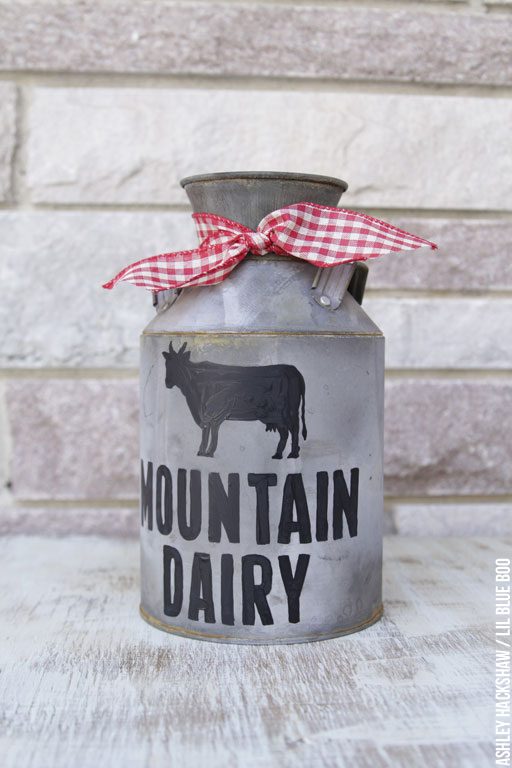 DIY Vintage Galvanized Dairy Can - DIY Rustic Christmas Accents 