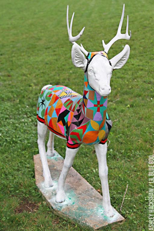 How to Paint Concrete Garden Statues - A Painted Quilt #michaelsmakers