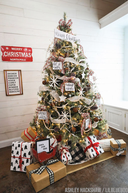 The Donner Red & White Christmas Tree Topper Bow